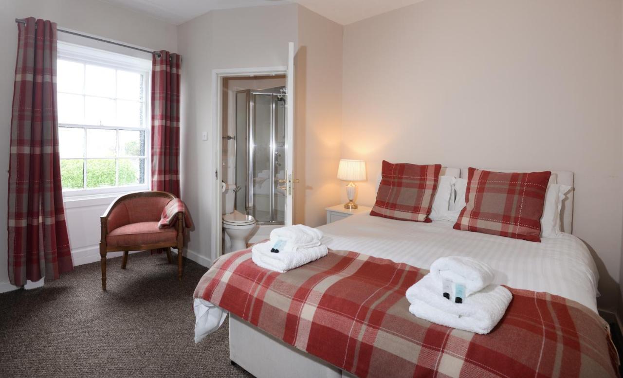 The Waterloo Arms Hotel Chirnside Extérieur photo